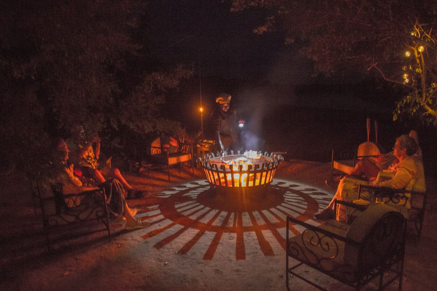 Luxury safari dining and open air braai at McBrides Camp